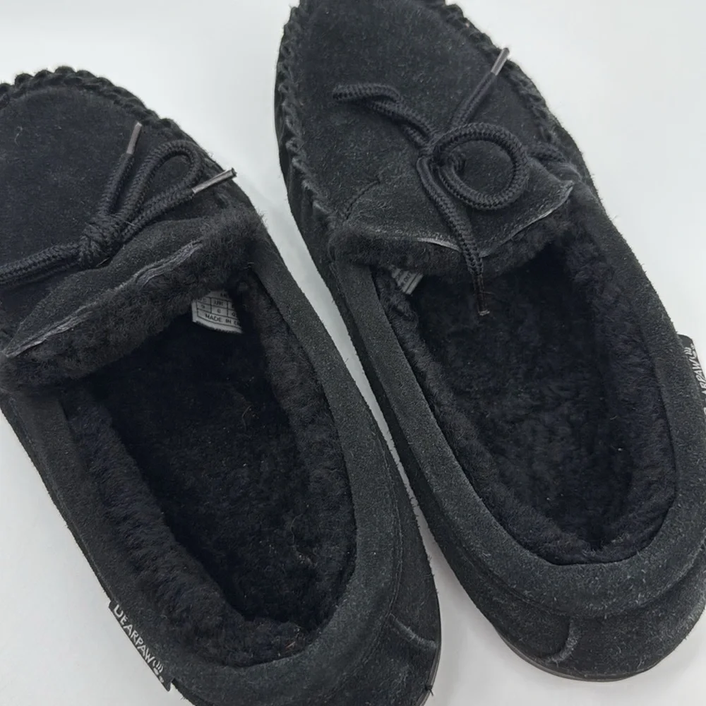 BearPaw Black Suede Moccasin Slippers 1295M-MOC II Sheepskin Size 9 Men